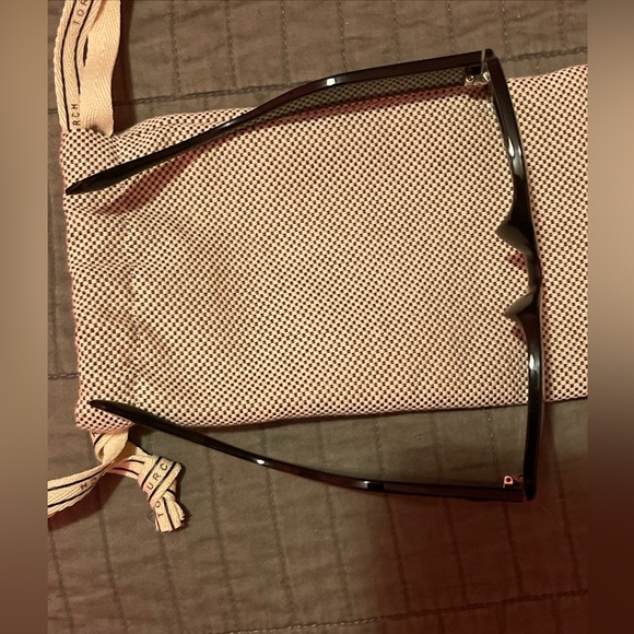 Tory Burch sunglasses tortoise shell brown lenses able to pop colors really good - Picture 8 of 10